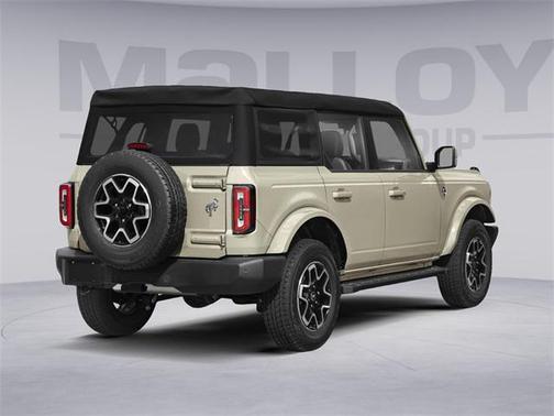 2026 Ford Bronco Outer Banks