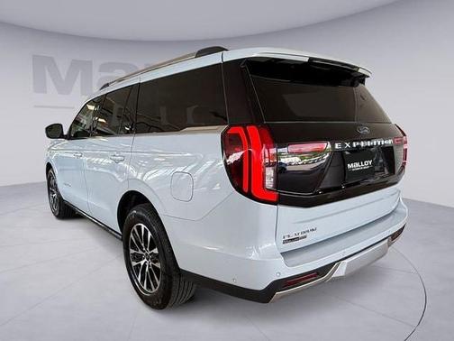 SPACE SILVER METALLIC 2025 Ford Expedition PLATINUM