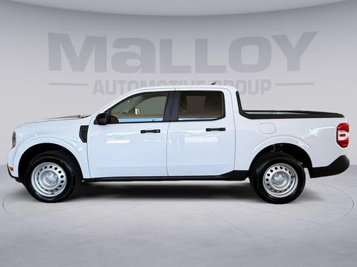 OXFORD WHITE 2023 Ford Maverick XL