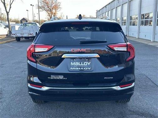 2023 GMC Terrain Denali