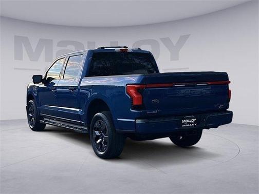 2022 Ford F-150 Lightning LARIAT