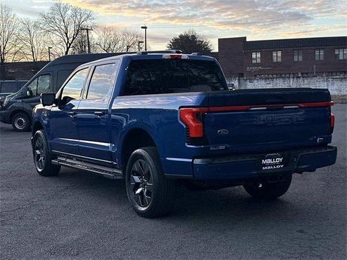 2022 Ford F-150 Lightning LARIAT