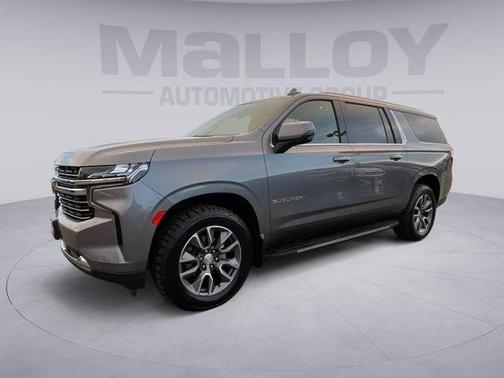 2022 Chevrolet Suburban LT