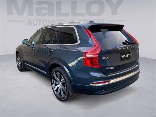 2023 Volvo XC90 B6 Ultimate 7-Seater