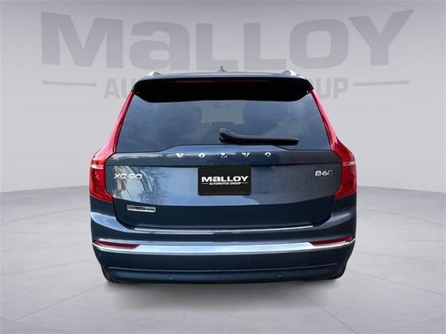 2023 Volvo XC90 B6 Ultimate 7-Seater