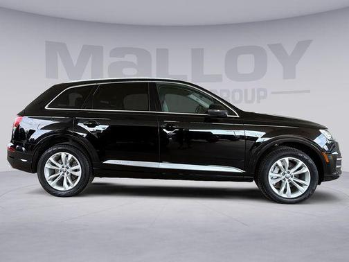 2019 Audi Q7 55 Premium Plus