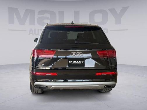 2019 Audi Q7 55 Premium Plus