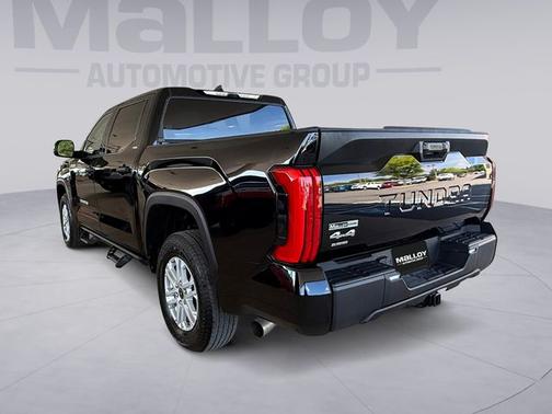 Midnight Black Metallic 2024 Toyota Tundra SR5
