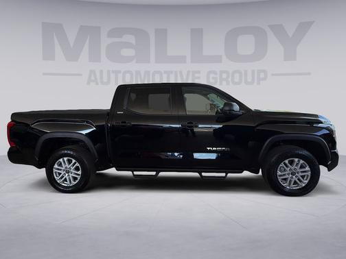 Midnight Black Metallic 2024 Toyota Tundra SR5