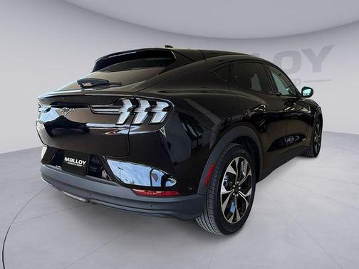 2024 Ford Mustang Mach-E Select