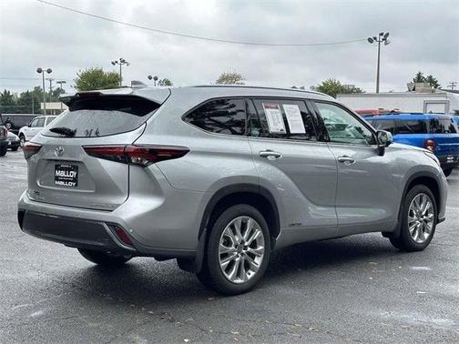 2024 Toyota Highlander Limited