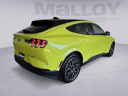 GRABBER YELLOW 2025 Ford Mustang Mach-E PREMIUM