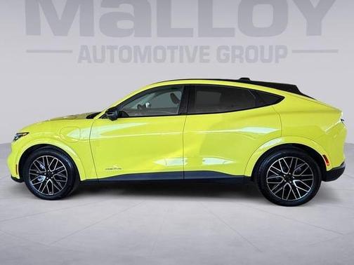 GRABBER YELLOW 2025 Ford Mustang Mach-E PREMIUM