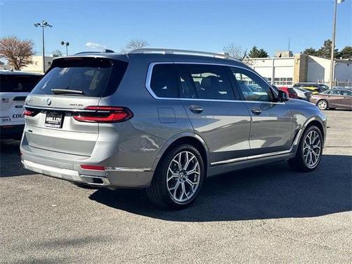 2024 BMW X7 xDrive40i