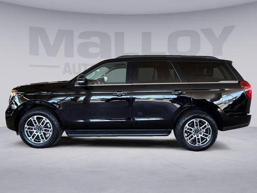 AGATE BLACK METALLIC 2025 Ford Expedition ACTIVE