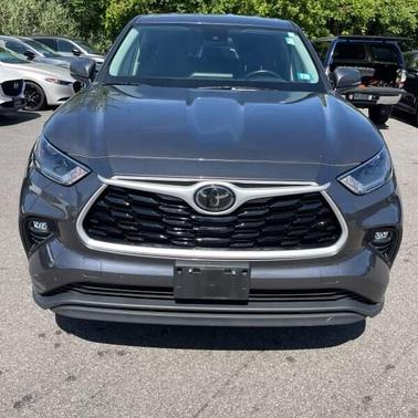 2021 Toyota Highlander LE