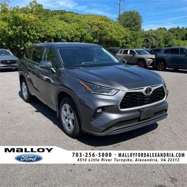 2021 Toyota Highlander LE