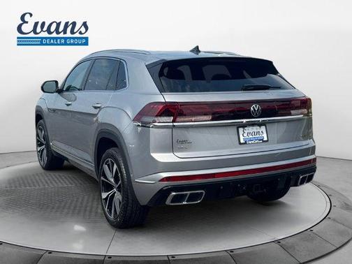 Silver Mist Metallic 2026 Volkswagen Atlas Cross Sport 2.0T SEL Premium R-Line