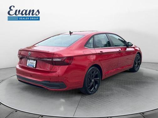 Kings Red Metallic 2026 Volkswagen Jetta 1.5T SE