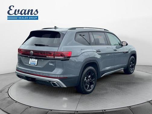 Pure Gray 2026 Volkswagen Atlas 2.0T Peak Edition