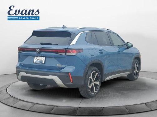 Monterey Blue Pearl 2026 Volkswagen Tiguan 2.0T SE