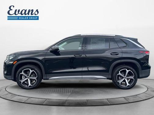 Deep Black Pearl 2026 Volkswagen Tiguan 2.0T SE
