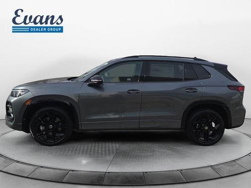 Platinum Gray Metallic 2026 Volkswagen Tiguan 2.0T SE R-Line Black