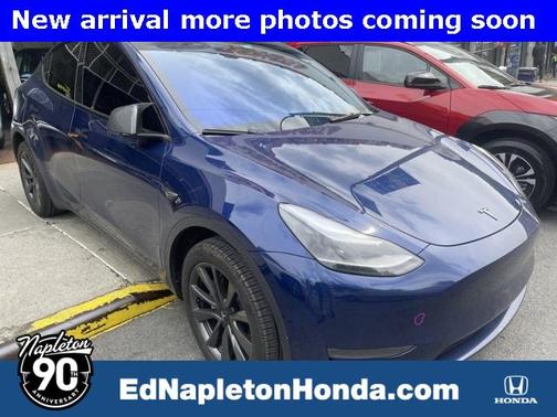 2024 Tesla Model Y Long Range Dual Motor All-Wheel Drive