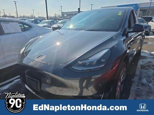 2024 Tesla Model Y Long Range Single Motor Rear-Wheel Drive