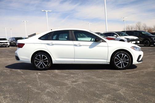 2025 Volkswagen Jetta 1.5T Sport