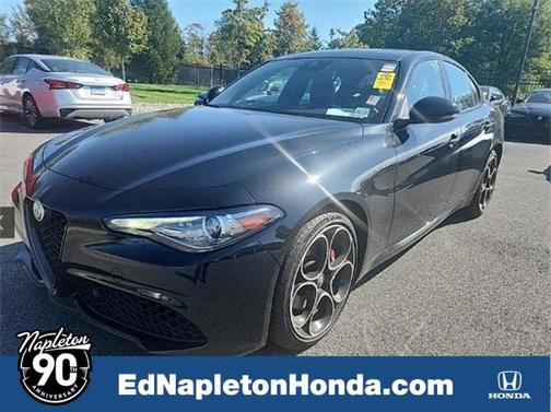 2022 Alfa Romeo Giulia Veloce