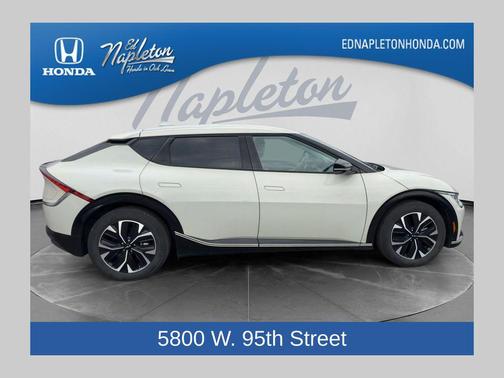 Glacier 2022 Kia EV6 Wind