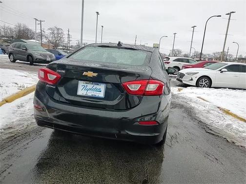 Mosaic Black Metallic 2017 Chevrolet Cruze LS