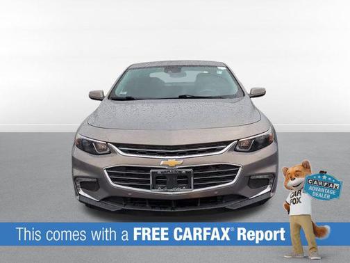 Pepperdust Metallic 2017 Chevrolet Malibu 1LT