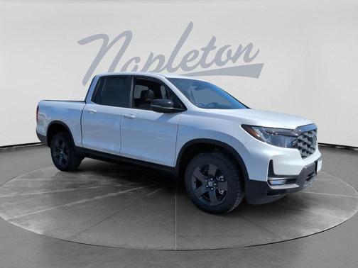 Platinum White Pearl 2026 Honda Ridgeline TrailSport