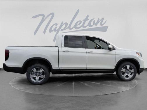 Platinum White Pearl 2026 Honda Ridgeline RTL