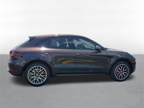 2015 Porsche Macan Turbo