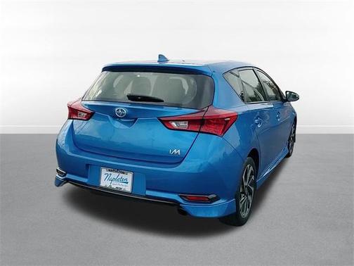 2016 Scion iM Base