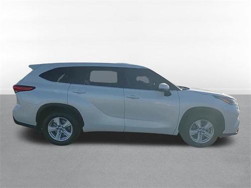2021 Toyota Highlander L