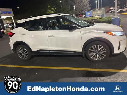 2024 Nissan Kicks SR