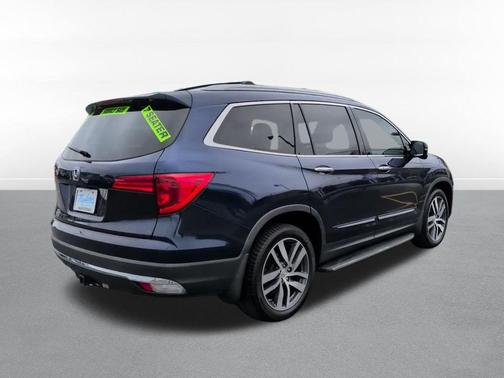 Blue 2018 Honda Pilot Touring