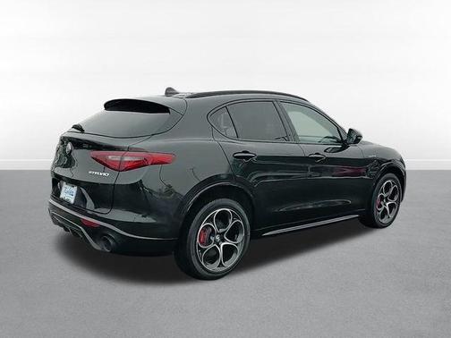 2022 Alfa Romeo Stelvio Ti