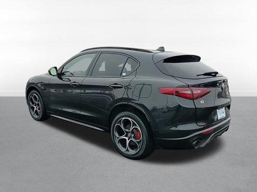 2022 Alfa Romeo Stelvio Ti