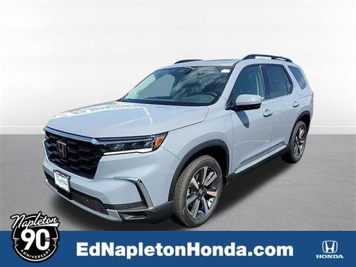 2025 Honda Pilot Touring 8-Passenger