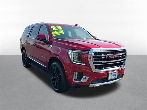 2023 GMC Yukon SLT