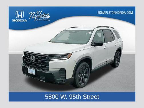 Platinum White Pearl 2026 Honda Pilot Sport SUV