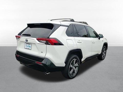 2023 Toyota RAV4 Prime SE