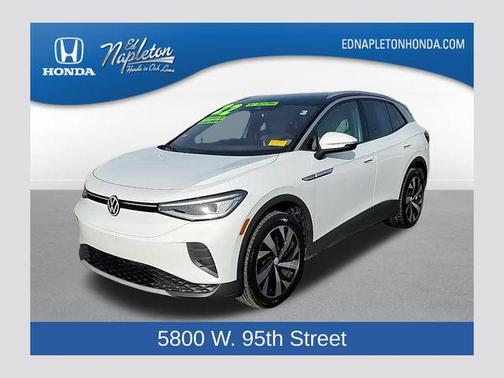 Glacier White Metallic/Black Roof 2022 Volkswagen ID.4 AWD Pro S