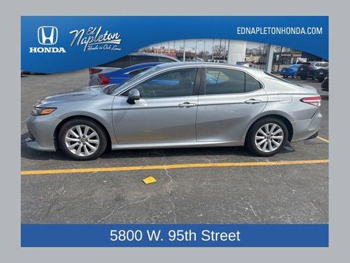 Celestial Silver Metallic 2019 Toyota Camry LE