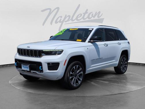 Bright White Clearcoat 2023 Jeep Grand Cherokee 4xe Overland